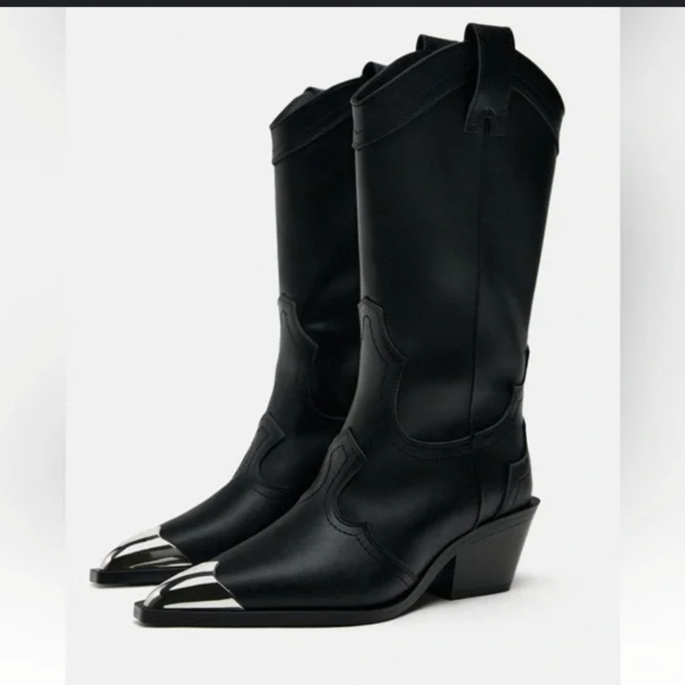 NWOT Brandnew Black Zara boots